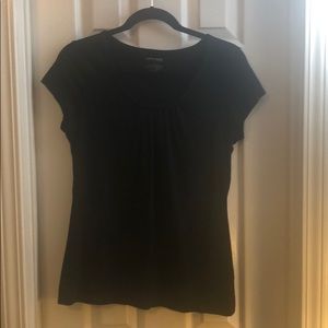 Scoop neck tee